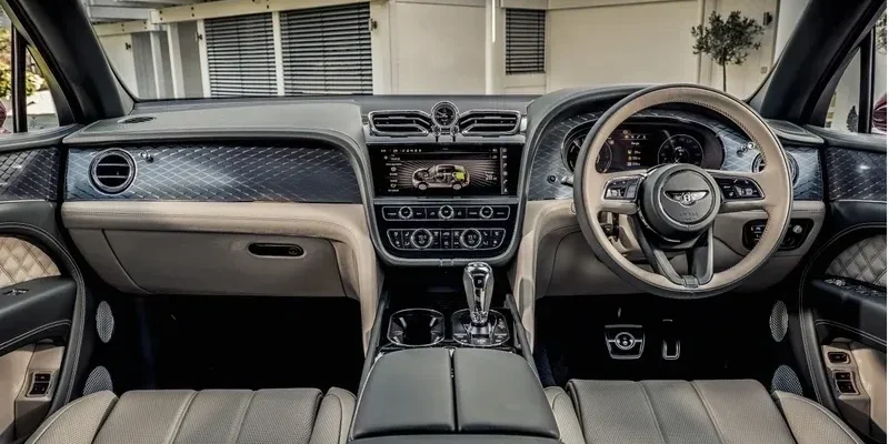 Executive Saloon