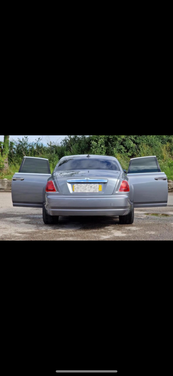 Rolls Royce Ghost - Image 2