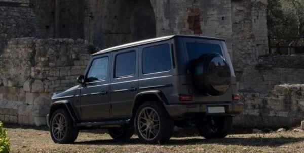 Mercedes G63 Wagon - Image 3