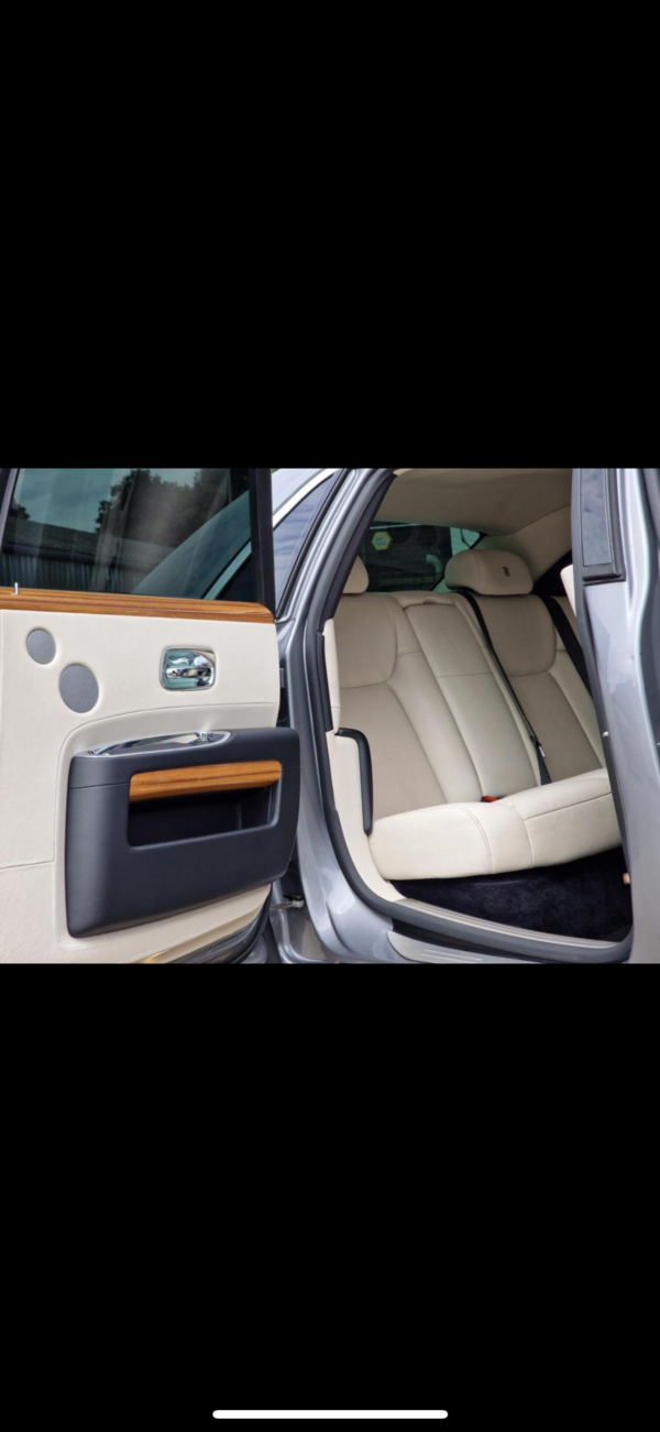 Rolls Royce Ghost - Image 4
