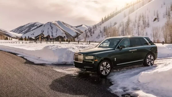 Rolls Royce Cullinan - Image 2